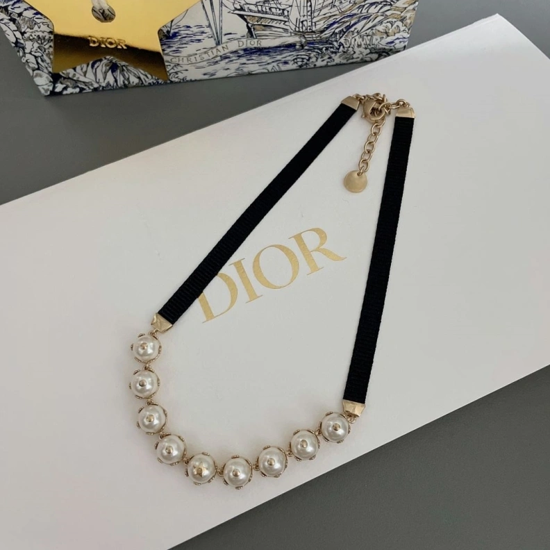 Christian Dxxr Necklaces Lightweight 293727