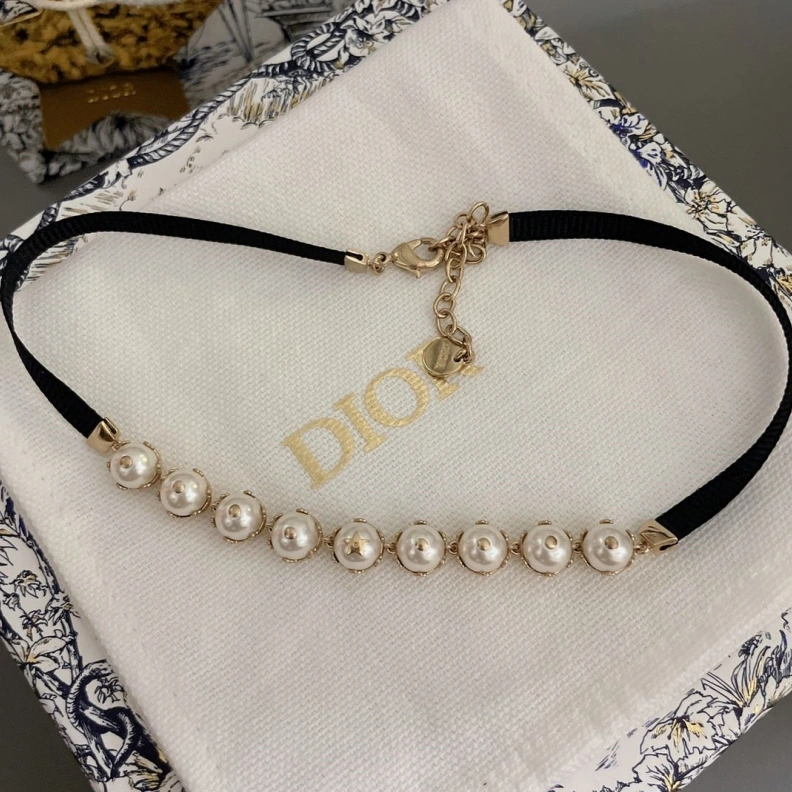 Christian Dxxr Necklaces Lightweight 293727