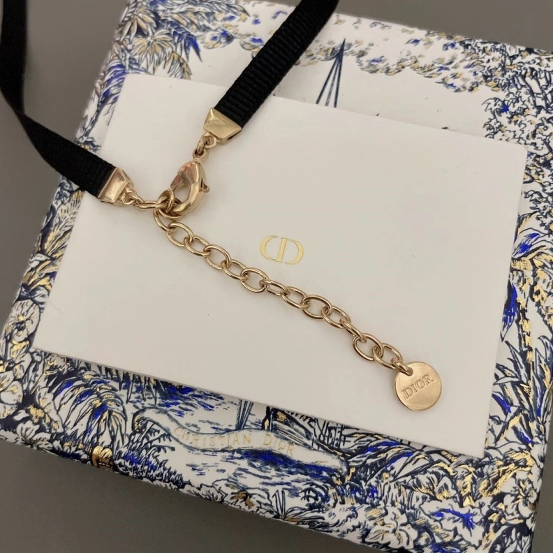 Christian Dxxr Necklaces Lightweight 293727