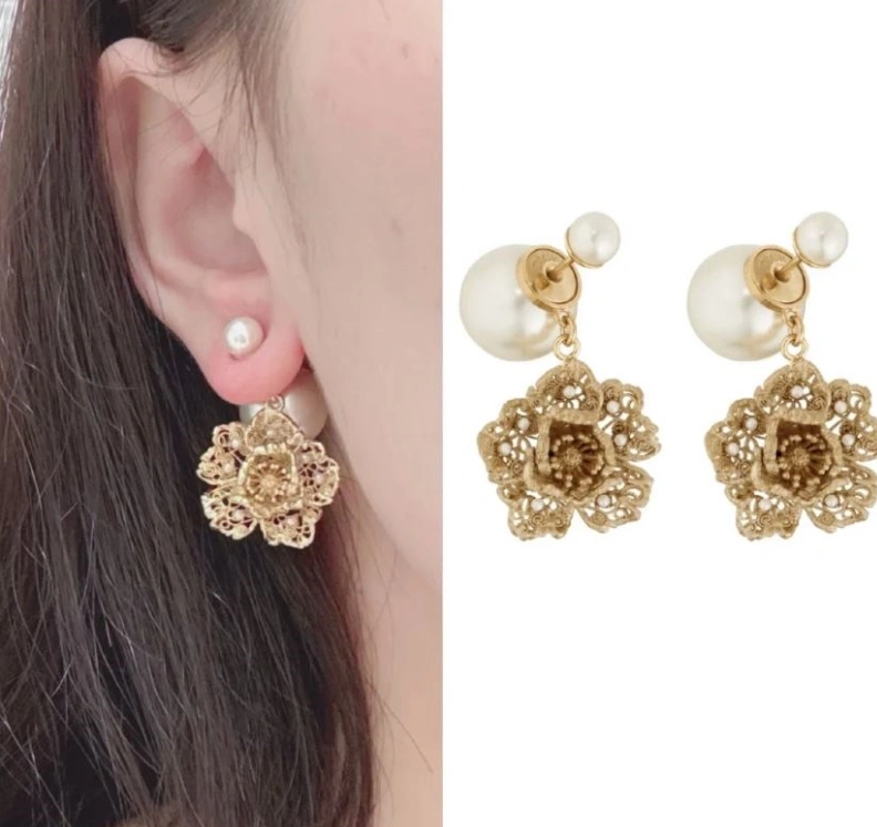 Christian Dxxr Earrings Trendy 293872