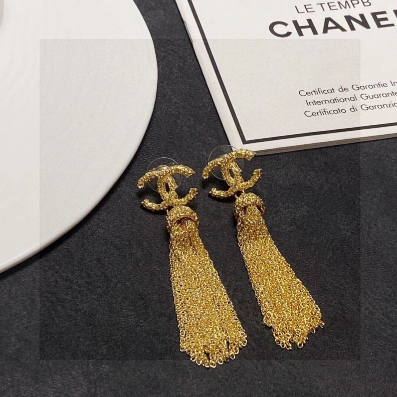 Elegant Chxnxl Earrings 284198