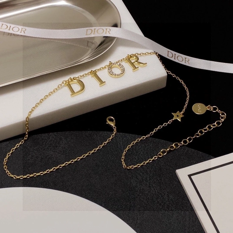 Elegant Christian Dxxr Necklaces 293726