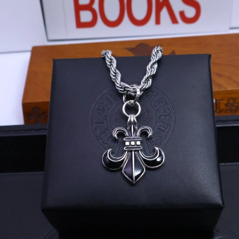 Comfortable Chrxmx Hxxrts Necklaces 295928