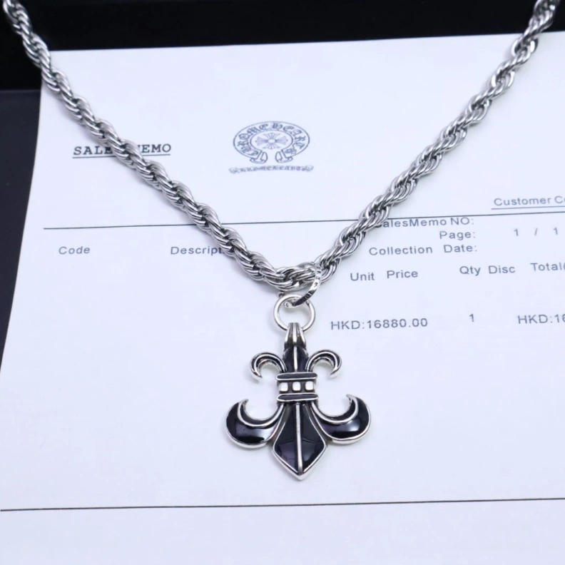 Comfortable Chrxmx Hxxrts Necklaces 295928