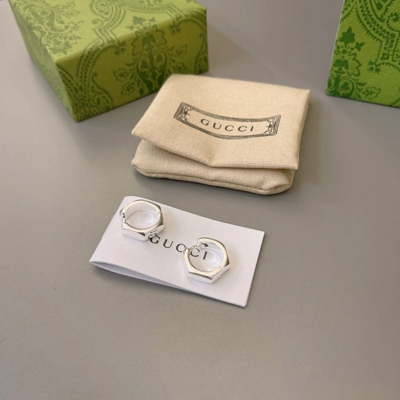 Elegant Gxccx Earrings 302174