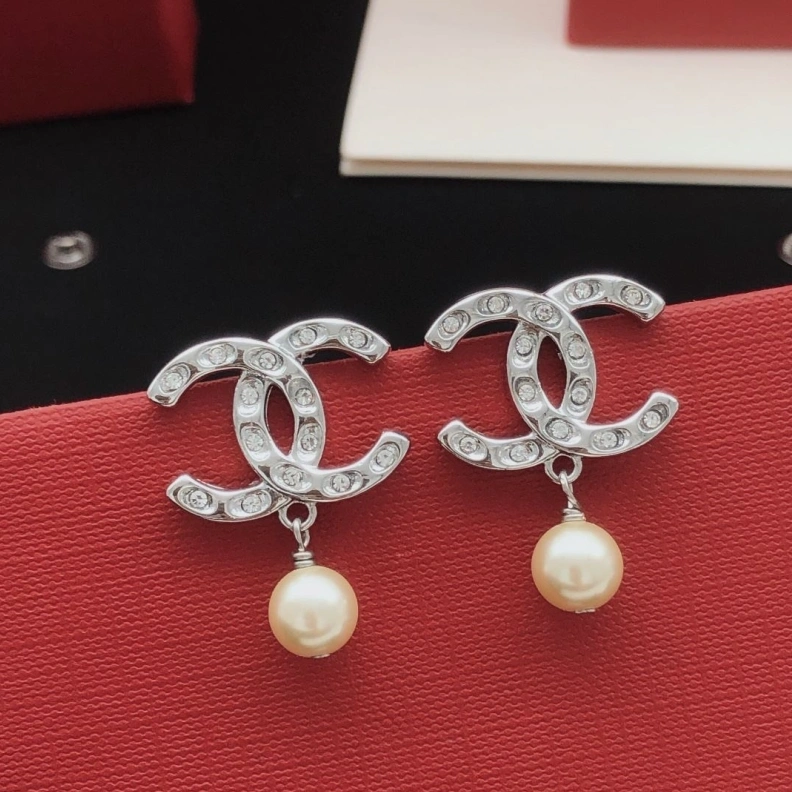 Sophisticated Chxnxl Earrings 284188