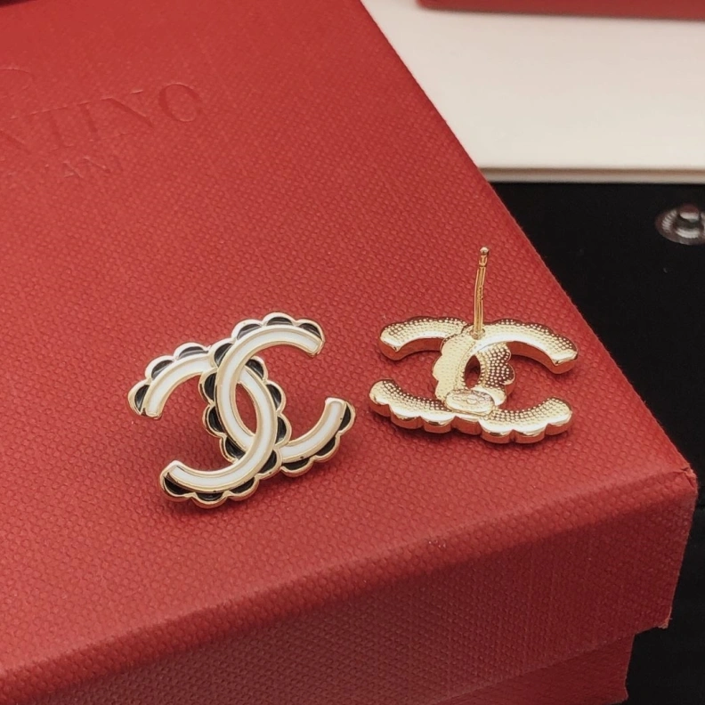 Vibrant Chxnxl Earrings 284191