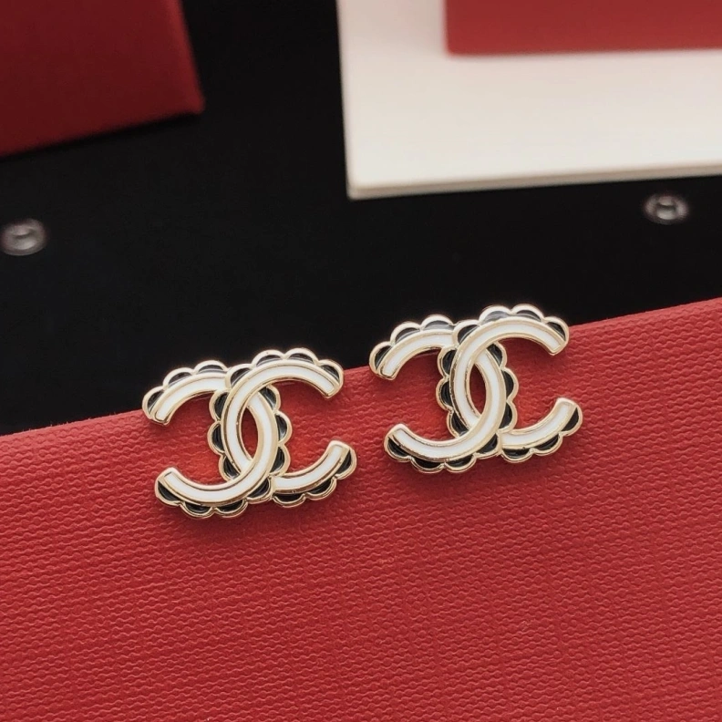 Vibrant Chxnxl Earrings 284191