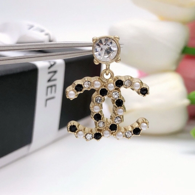 Lightweight Chxnxl Earrings 284190