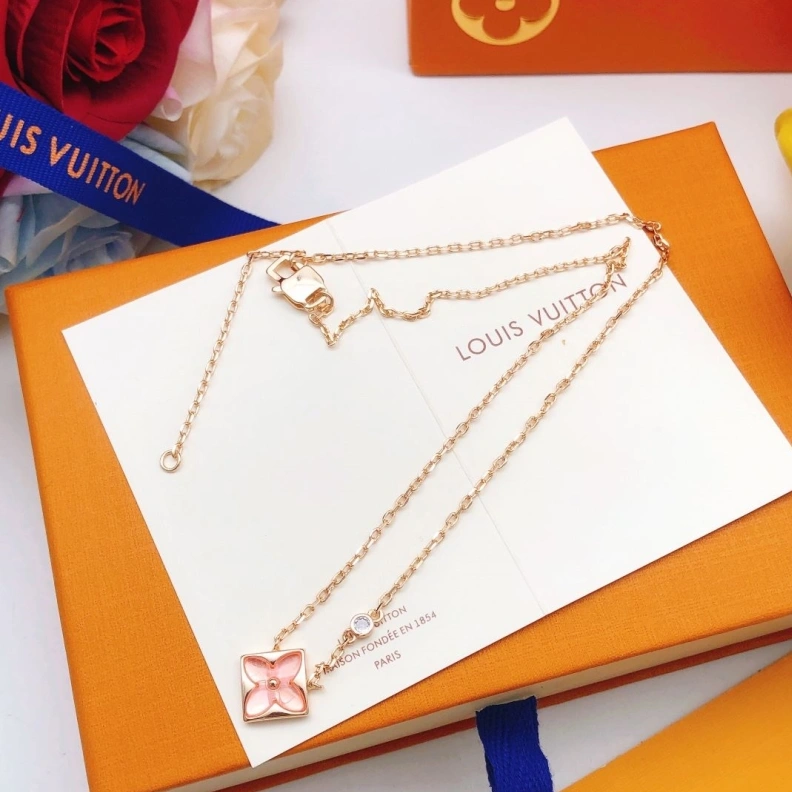 LX Necklaces WellDesigned 308482