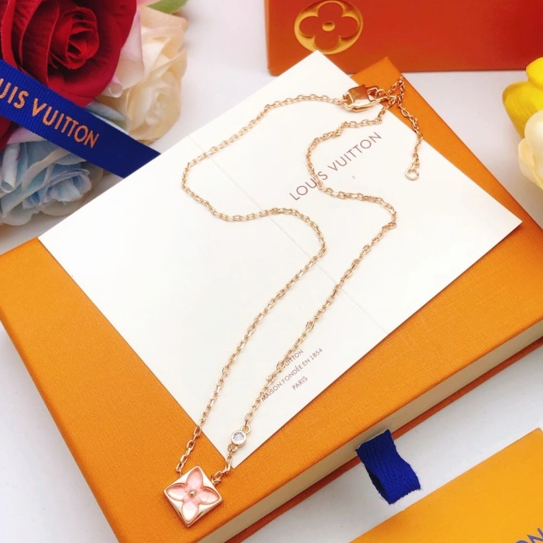 LX Necklaces WellDesigned 308482