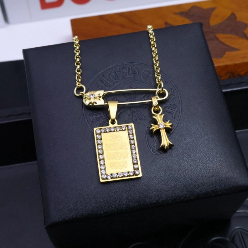 Lightweight Chrxmx Hxxrts Necklaces 295930