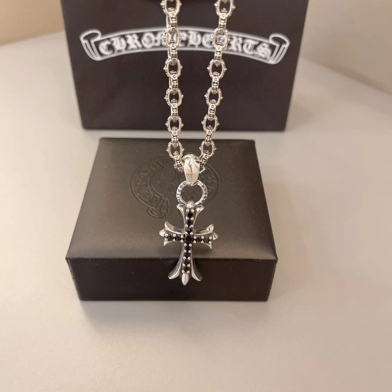 Chrxmx Hxxrts Necklaces Soft 295927