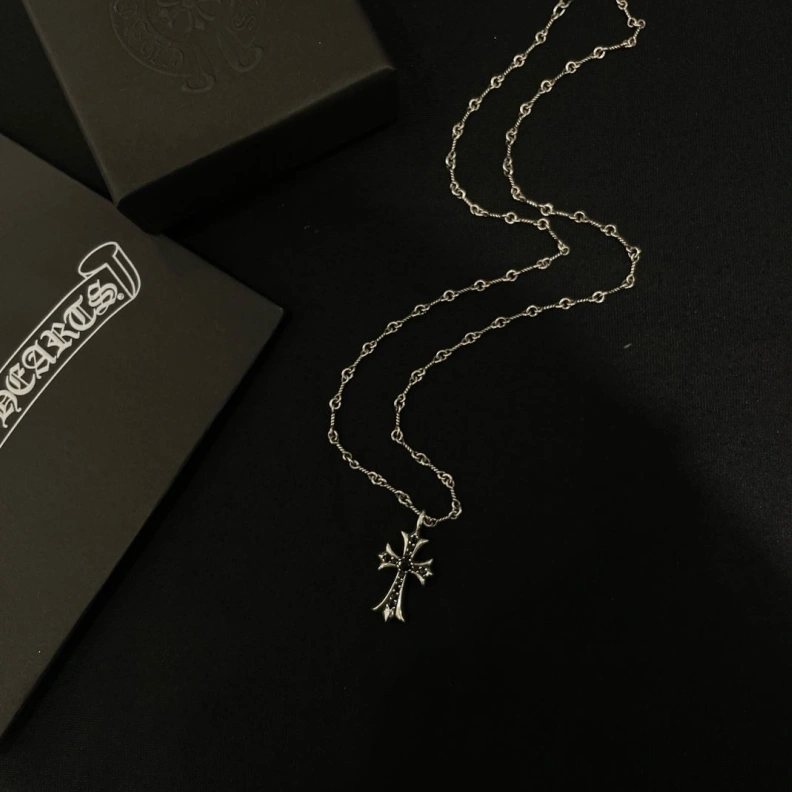 Modern Chrxmx Hxxrts Necklaces 295923