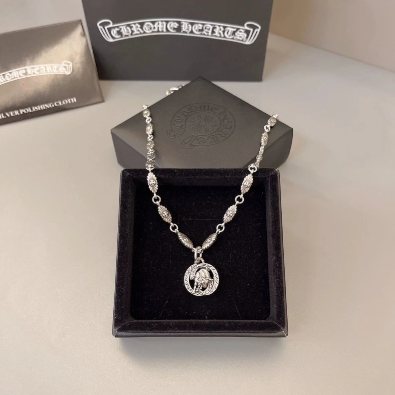 ModernLook Chrxmx Hxxrts Necklaces 295921