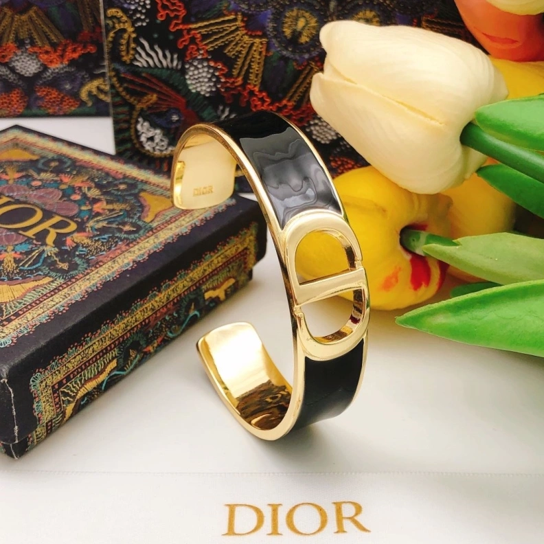 ModernLook Christian Dxxr Bracelets 294632