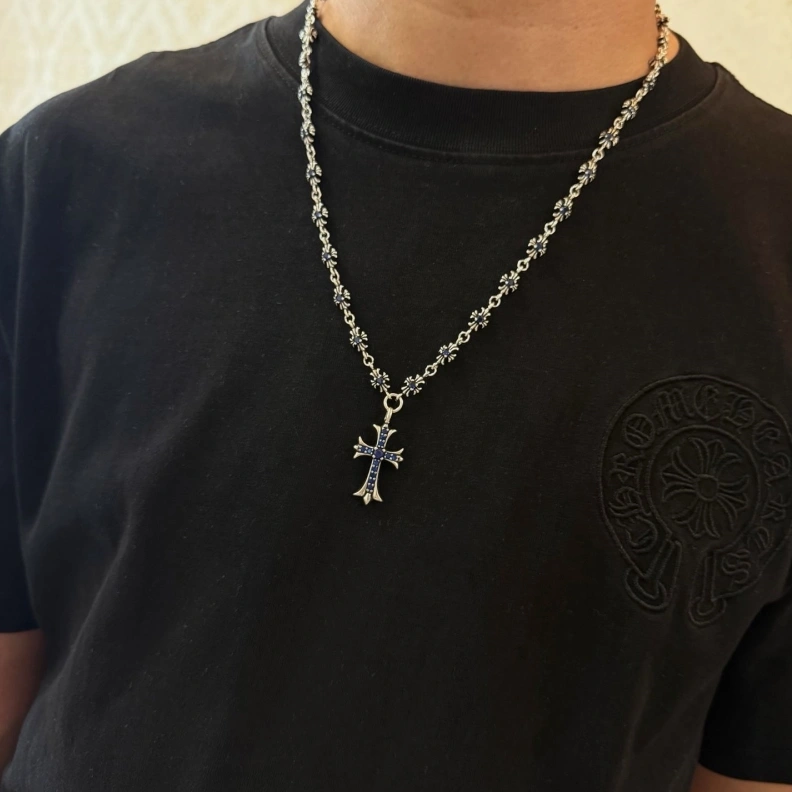 Flexible Chrxmx Hxxrts Necklaces 295912