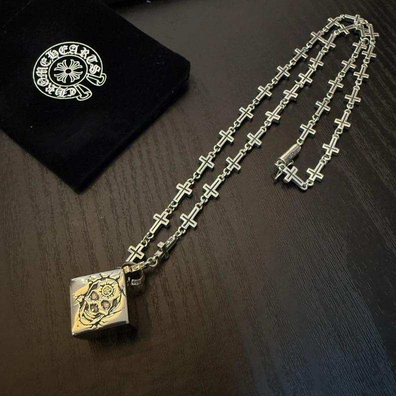 Chrxmx Hxxrts Necklaces Stylish 295909