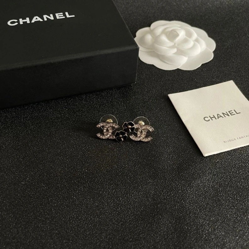 Durable Chxnxl Earrings 284179