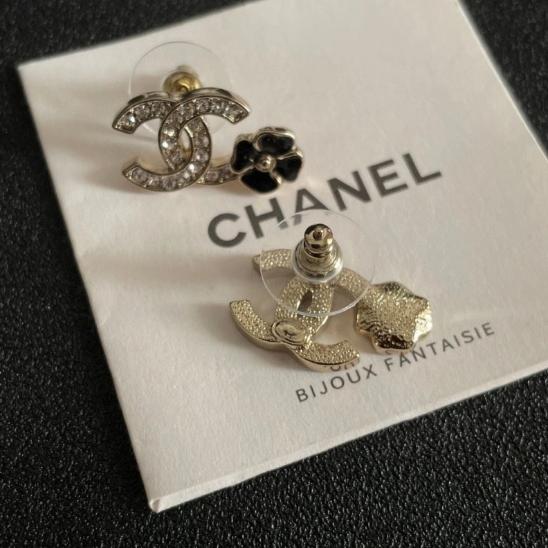 Durable Chxnxl Earrings 284179