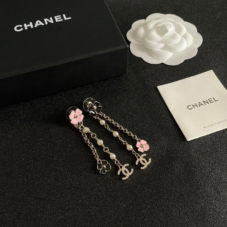 Cozy Chxnxl Earrings 284177