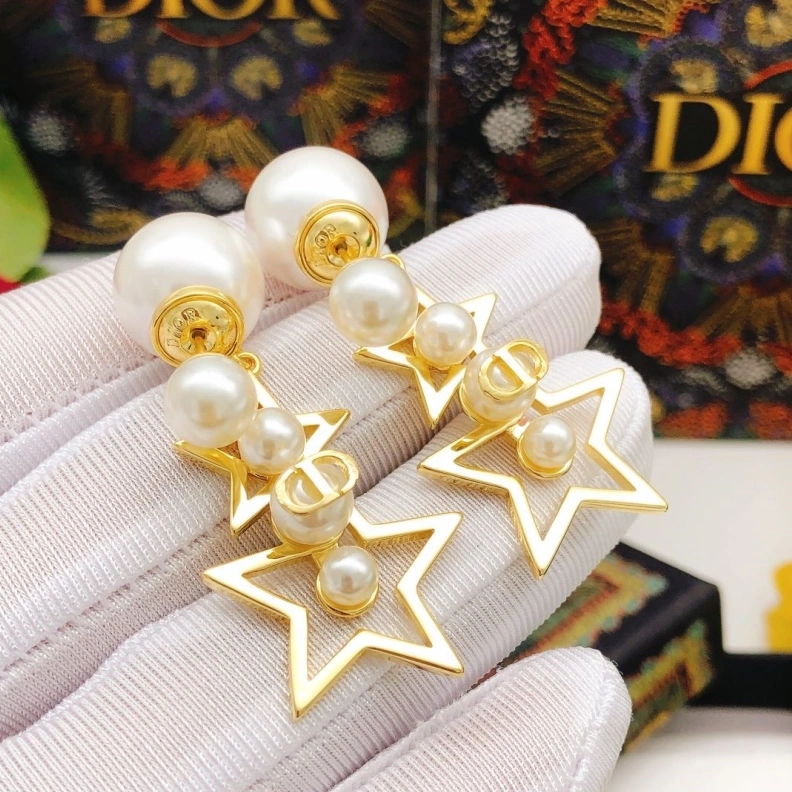 Christian Dxxr Earrings Efficient 294541