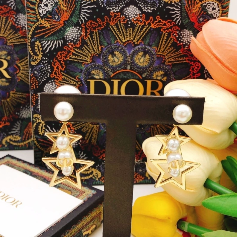 Christian Dxxr Earrings Efficient 294541