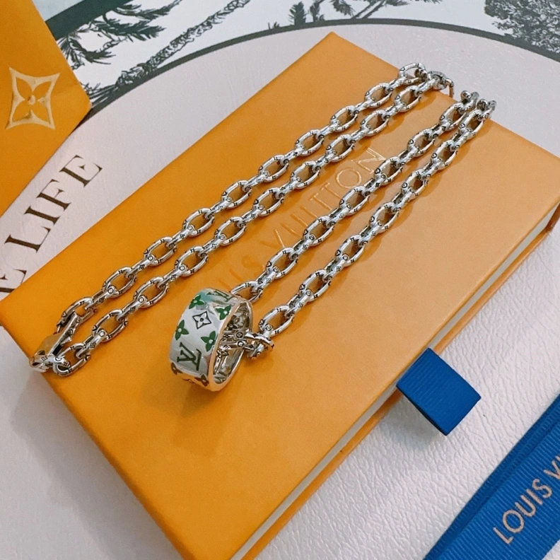 LX Necklaces BestValue 308480