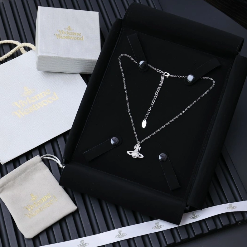NewStyle VIVENNE WESTWOOD 312528