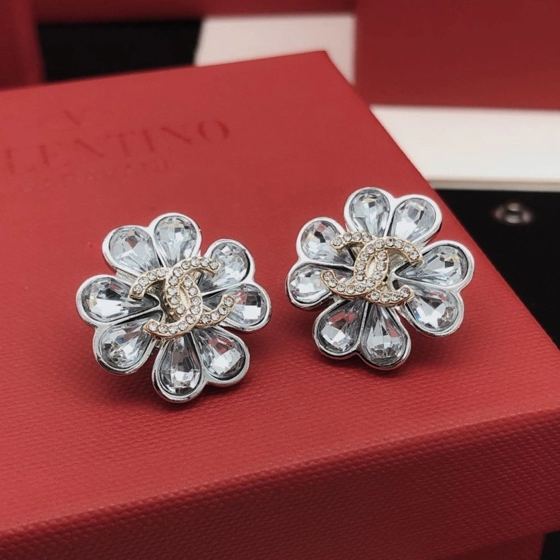 Vibrant Chxnxl Earrings 287521