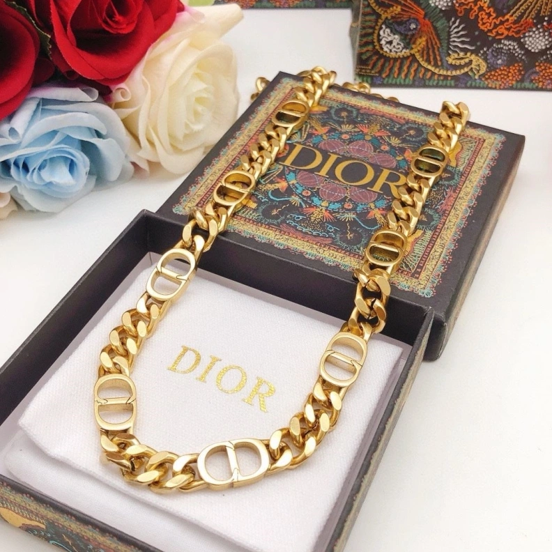Elegant Christian Dxxr Necklaces 294399