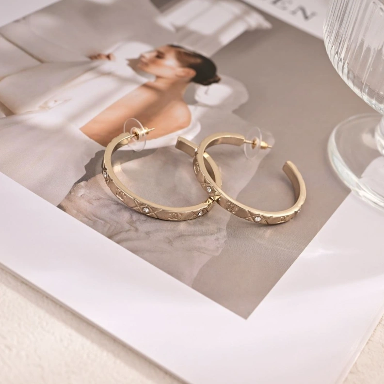 Flexible Chxnxl Earrings 284167