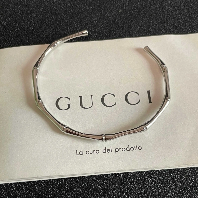 Sophisticated Gxccx Bracelets 302293