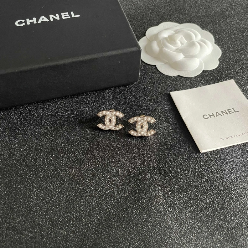 HighQuality Chxnxl Earrings 284163