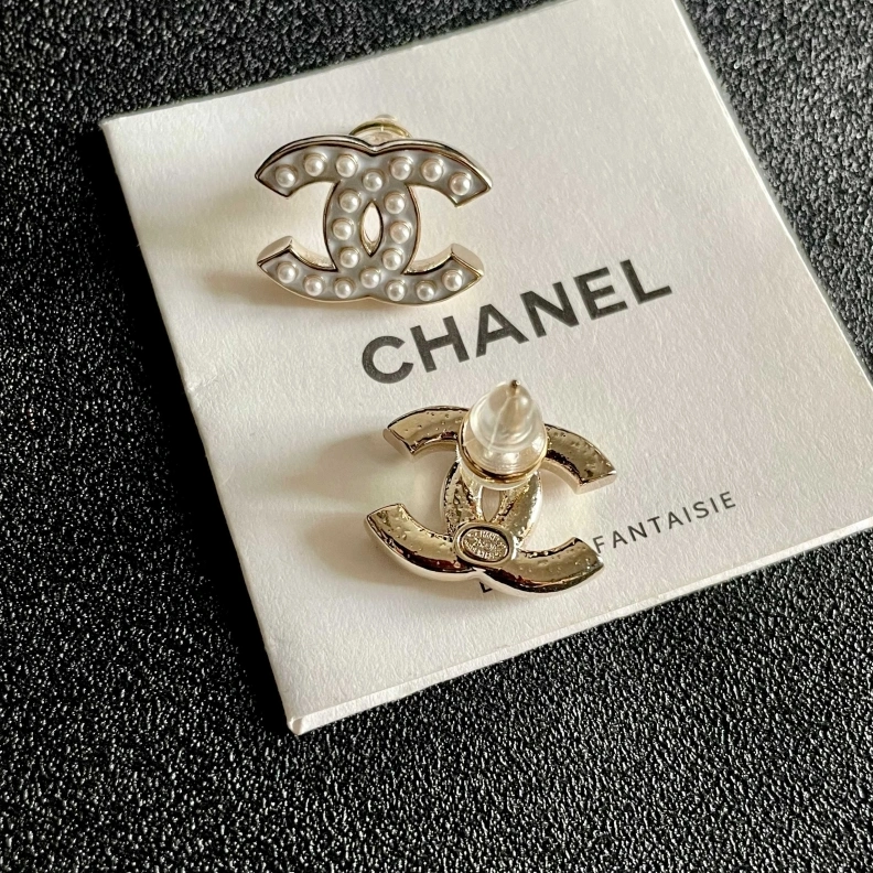 HighQuality Chxnxl Earrings 284163