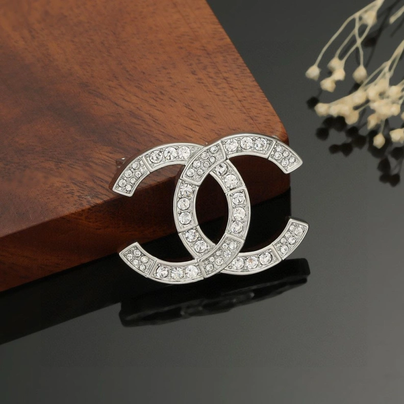 Bright Chxnxl Brooches 284613