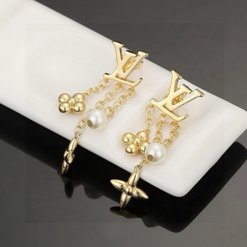LX Brooches WellDesigned 308688