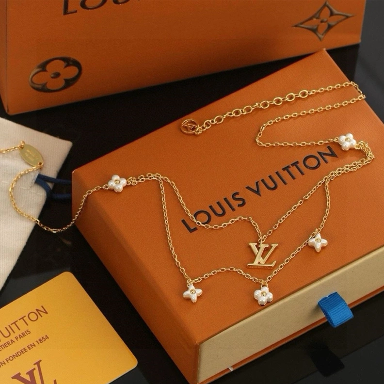 Durable LX Necklaces 308469
