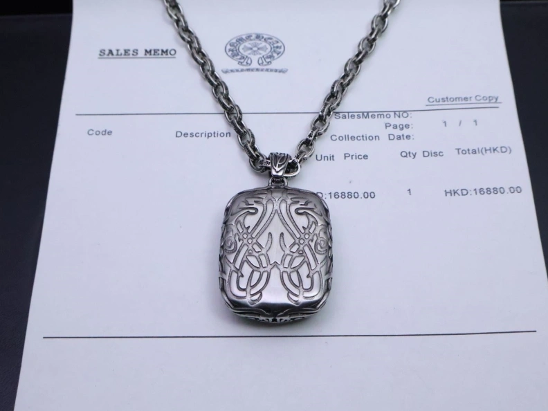 GoAnywhere Chrxmx Hxxrts Necklaces 295897
