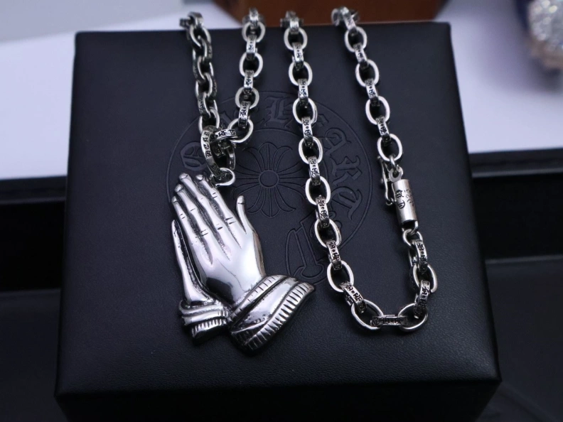 Chrxmx Hxxrts Necklaces EasyMatch 295892