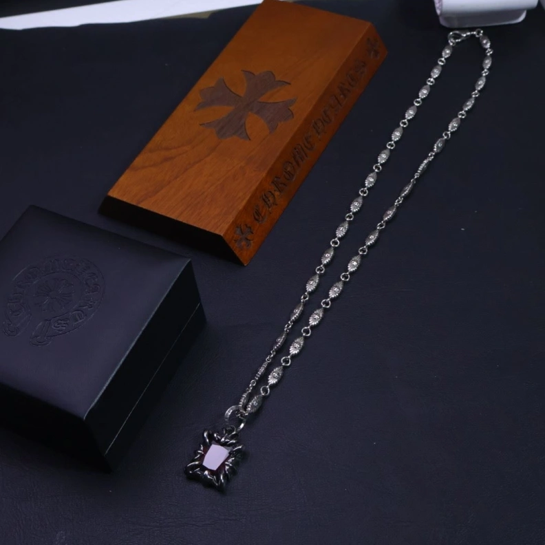 Chrxmx Hxxrts Necklaces UrbanStyle 295889
