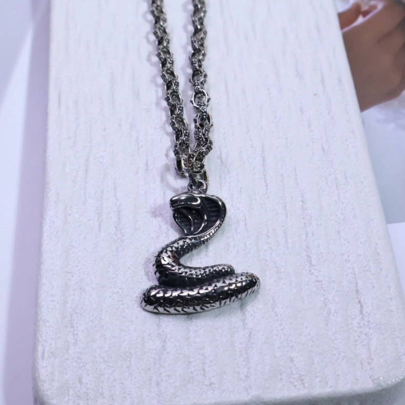 Chrxmx Hxxrts Necklaces Durable 295888