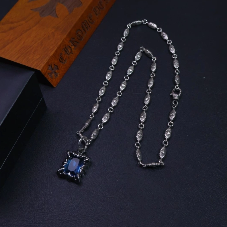Breathable Chrxmx Hxxrts Necklaces 295879