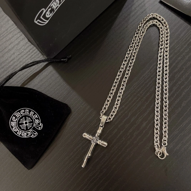 Affordable Chrxmx Hxxrts Necklaces 295866