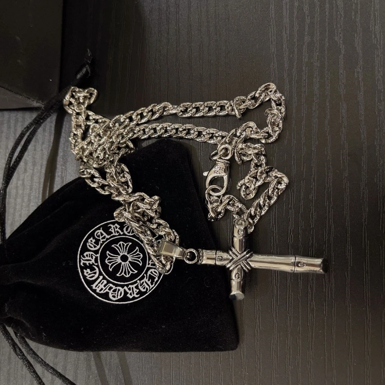 Affordable Chrxmx Hxxrts Necklaces 295866