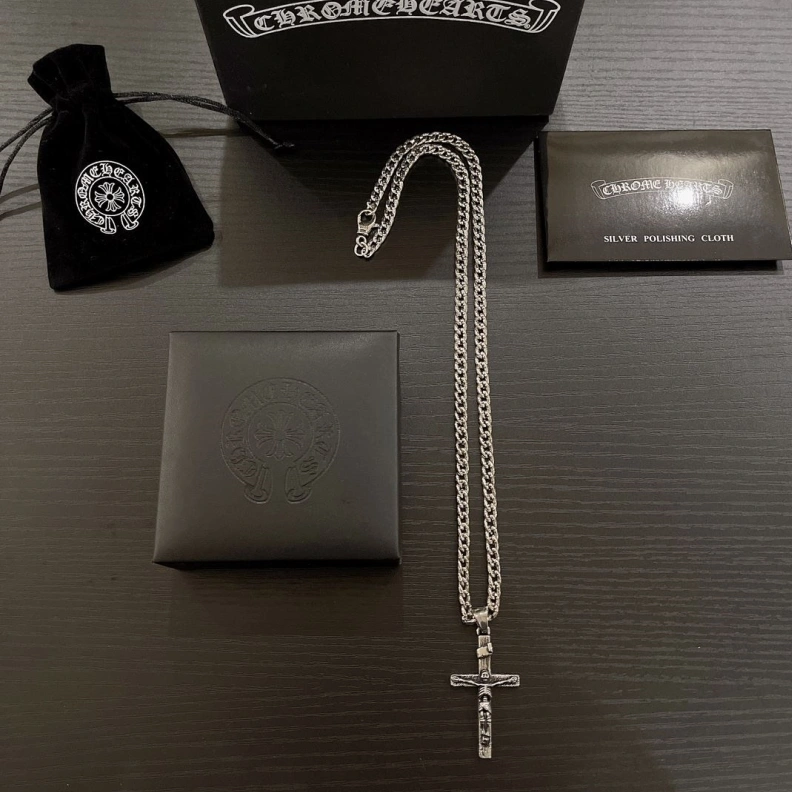 Chrxmx Hxxrts Necklaces Stylish 295869