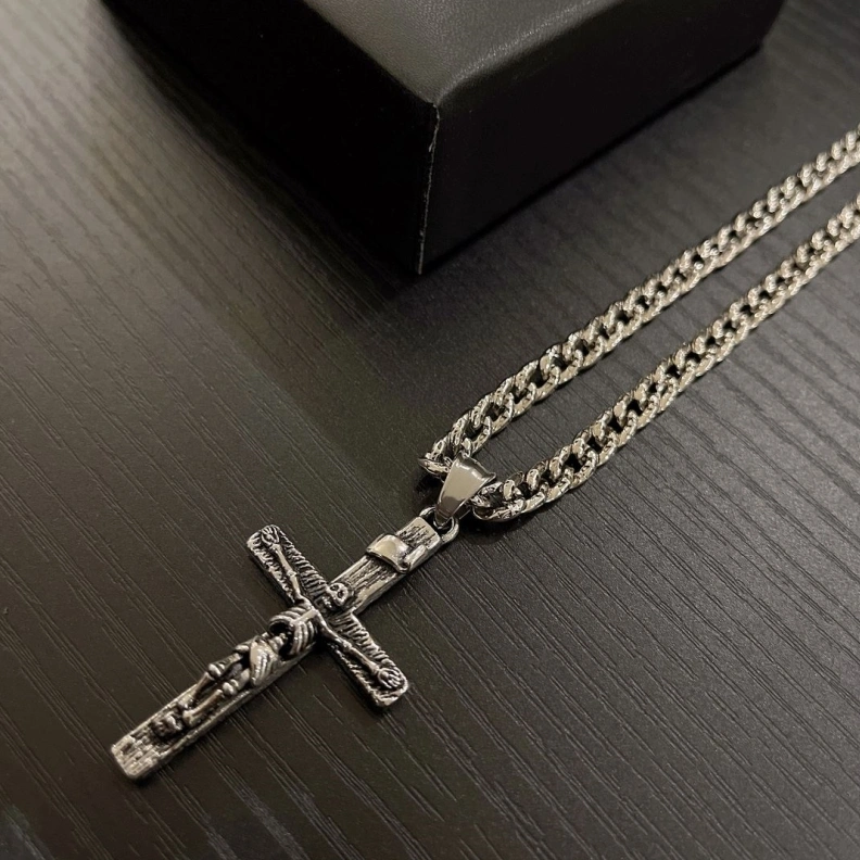Chrxmx Hxxrts Necklaces Stylish 295869