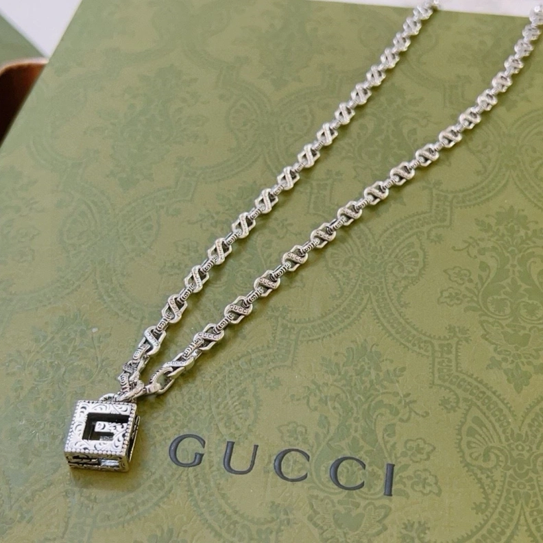 Gxccx Necklaces Unique 301984