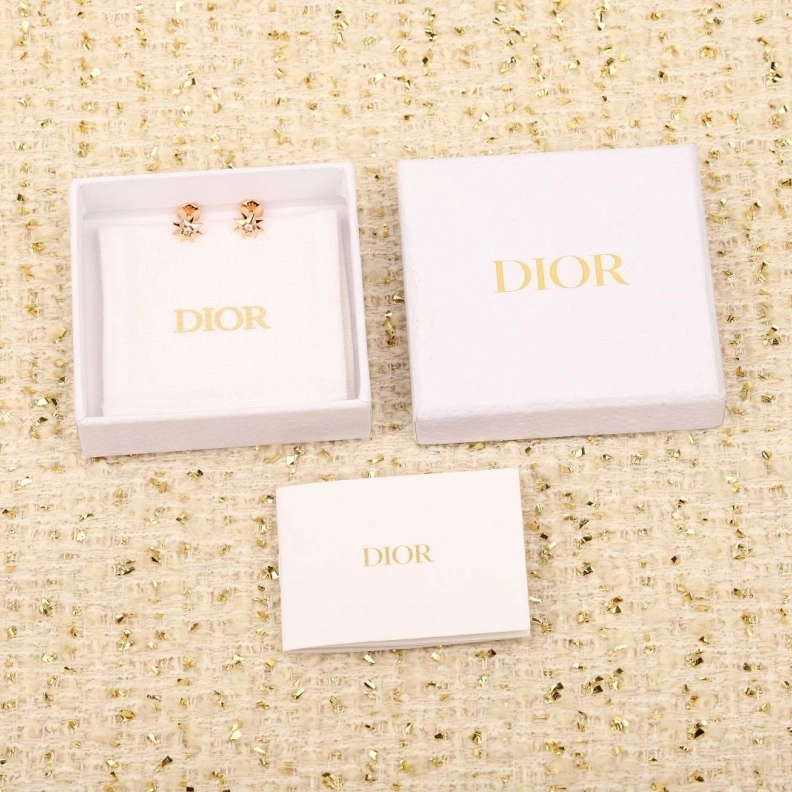 Christian Dxxr Necklaces Refined 293715
