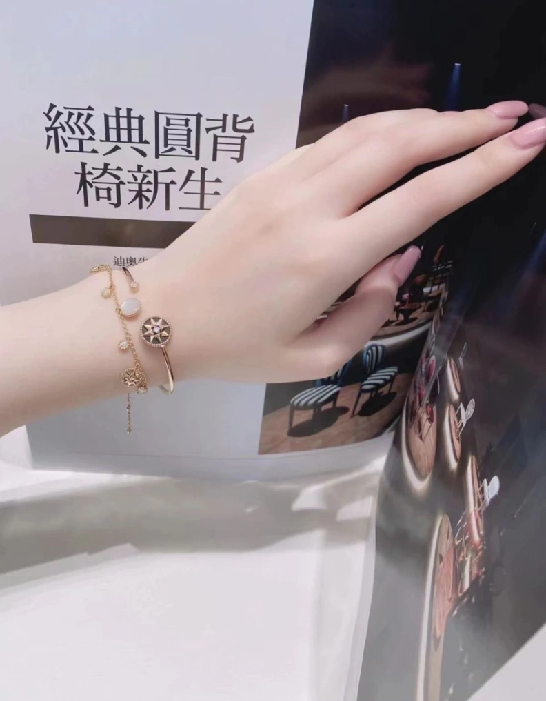 Christian Dxxr Bracelets DailyWear 293998